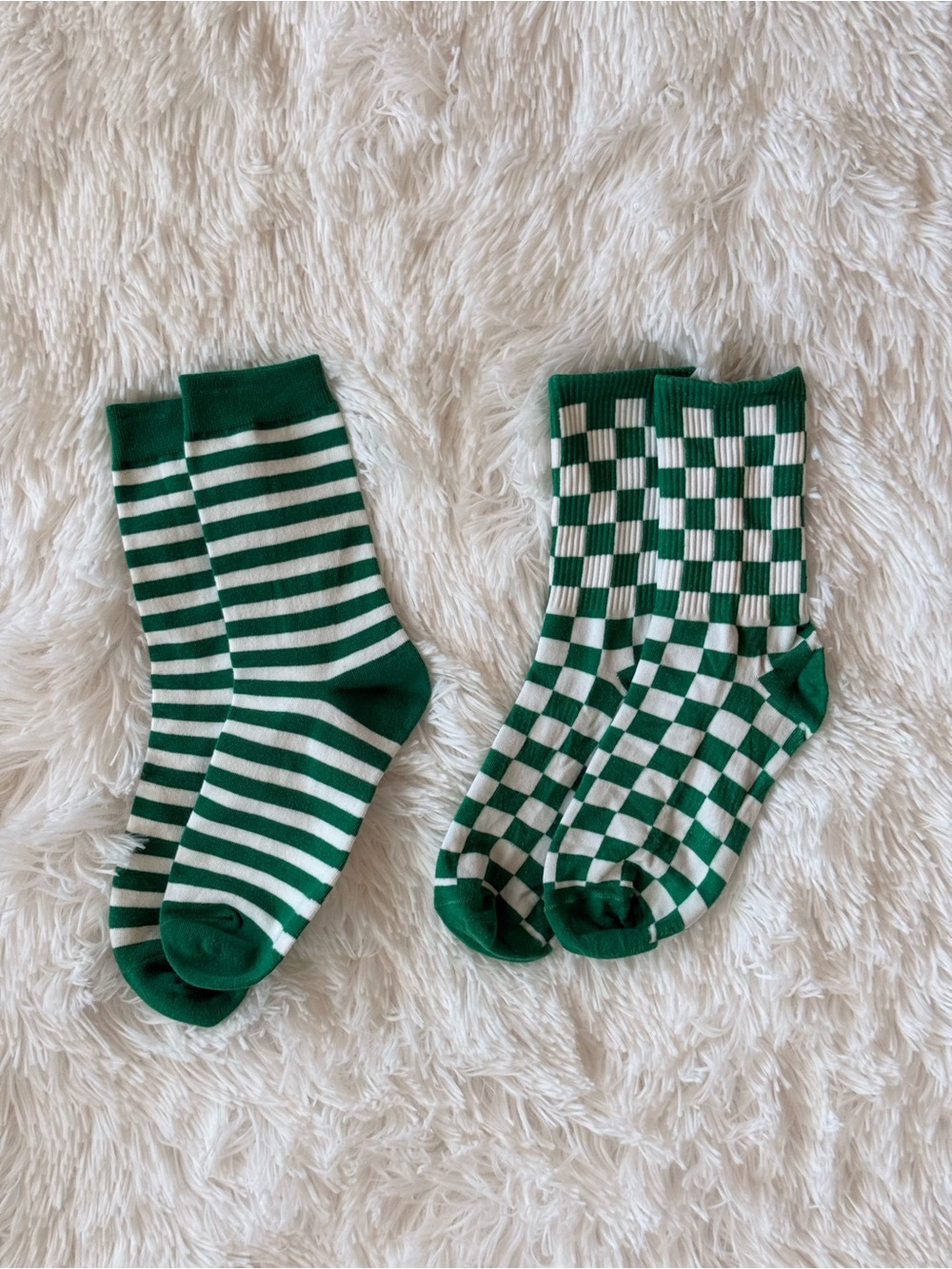 New Green & White Patterned Crew Socks - 2 Pack